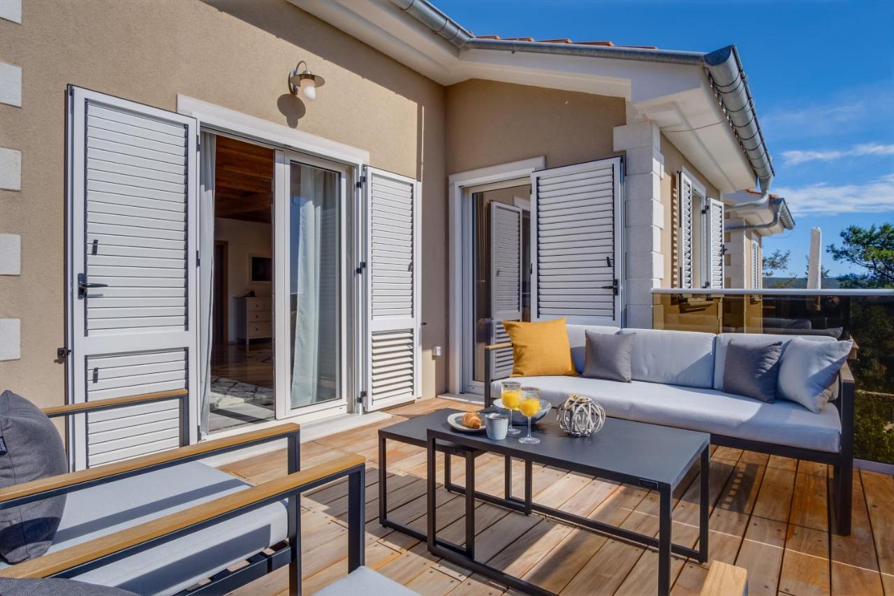 Lucica 360 Sea View Suite Nerezine Exteriér fotografie
