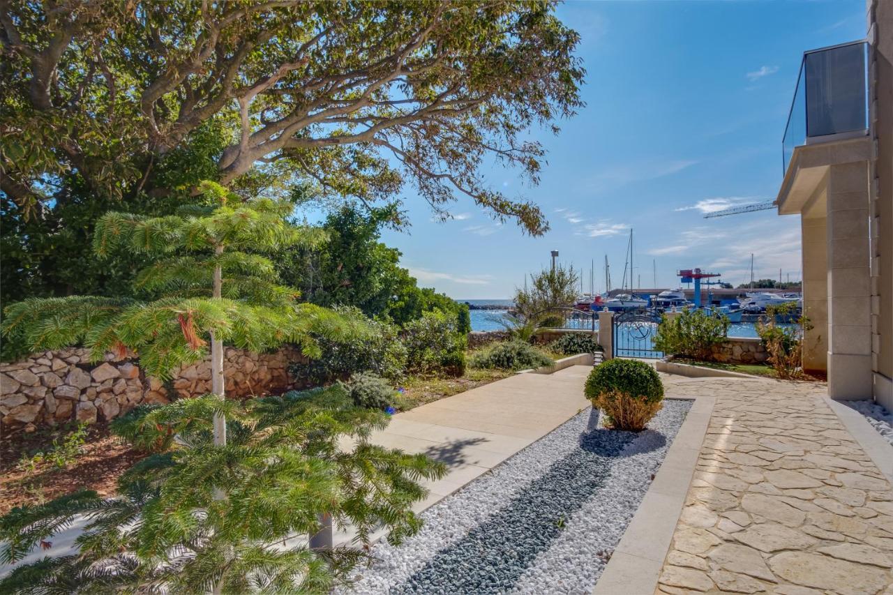 Lucica 360 Sea View Suite Nerezine Exteriér fotografie